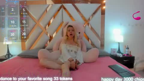     SOPHIA      online show from December 16, 2:45 pm