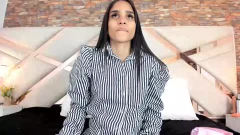 Sophia Paris online show from September 10, 3:28 am