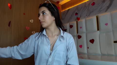 sophiadoll_tf online show from February 17, 3:28 am