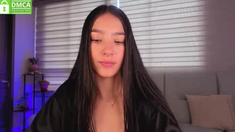 Sophie  online show from January 12, 2:33 pm