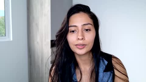 Snapshot of sophie_foxxx chatting on February 1, 10:23 pm Sophie online show from February 1, 10:23 pm
