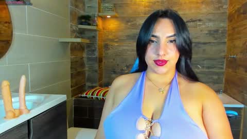 S O P H I E  online show from September 15, 7:32 pm