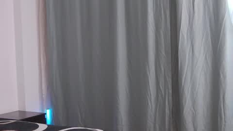 Snapshot of sophie_jeans chatting on October 3, 8:36 pm Sophie jeans online show from October 3, 8:36 pm