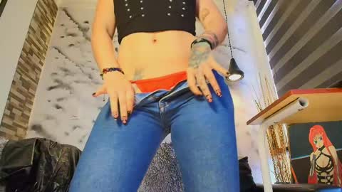 Sophie online show from October 11, 1:25 pm