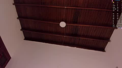 sophie_smith19 online show from April 24, 2:20 pm