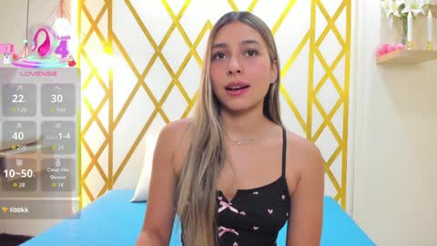 Sophie online show from April 9, 12:43 pm