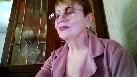 SophieBurnsX online show from May 24, 11:09 am