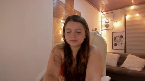 Sophie  online show from October 22, 2:00 pm