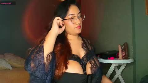 Snapshot of sophiejuicy_ chatting on September 26, 4:54 am sophiejuicy_ online show from September 26, 4:54 am