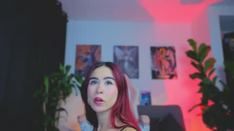 Sophia  online show from May 8, 2:37 am