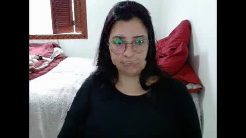 Snapshot of sophirivers chatting on October 2, 8:47 pm sophirivers online show from October 2, 8:47 pm