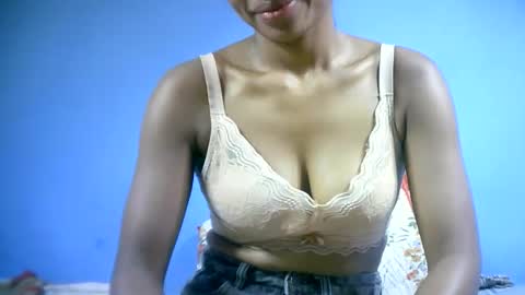 sourayaa online show from March 2, 6:58 am