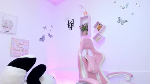 Snapshot of soy_alice chatting on September 12, 3:40 am Alicia PVT OPEN online show from September 12, 3:40 am