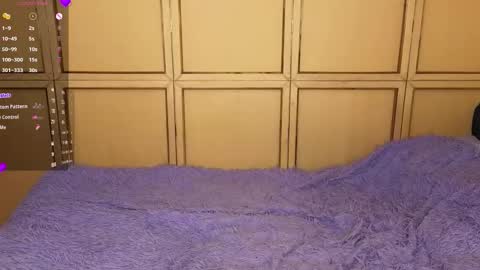 Nicole online show from September 20, 8:40 pm