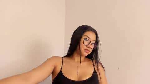 Yesi online show from April 12, 2:36 am