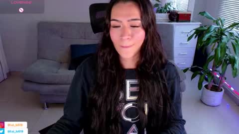 Luisa    online show from February 17, 9:21 pm