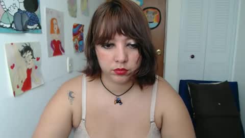 Nana Bela  online show from December 16, 6:03 pm