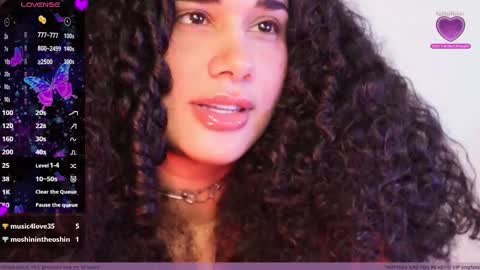 Snapshot of soytropicalfruit chatting on February 24, 8:15 am You want to talk to me more personal follow me in My Channel VIP 50 the discount online show from February 24, 8:15 am