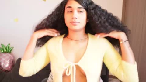 Snapshot of soytropicalfruit chatting on January 30, 10:08 pm You want to talk to me more personal follow me in My Channel VIP 50 the discount online show from January 30, 10:08 pm