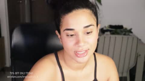 Snapshot of soytropicalfruit chatting on September 13, 9:39 am You want to talk to me more personal follow me in My Channel VIP 50 the discount online show from September 13, 9:39 am
