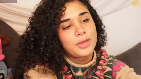 Snapshot of soytropicalfruit chatting on March 4, 9:32 pm You want to talk to me more personal follow me in My Channel VIP 50 the discount online show from March 4, 9:32 pm