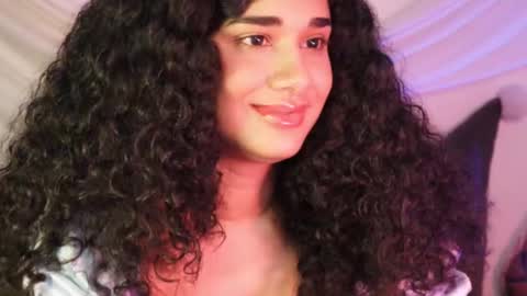 Snapshot of soytropicalfruit chatting on March 11, 12:33 am You want to talk to me more personal follow me in My Channel VIP 50 the discount online show from March 11, 12:33 am