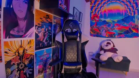 Val online show from January 15, 1:45 am