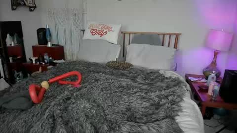 AmberSpanks online show from November 17, 12:44 am