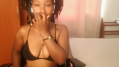 Spicy kerrine online show from March 10, 11:45 am