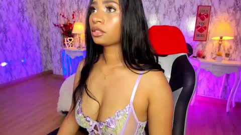 Snapshot of spicyamelia chatting on February 19, 1:17 pm Amelia GTM-5 817 IG Spicychoco am online show from February 19, 1:17 pm