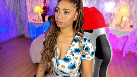 Snapshot of spicyamelia chatting on January 4, 11:33 am Amelia GTM-5 817 IG Spicychoco am online show from January 4, 11:33 am