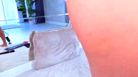 Anna online show from March 4, 12:56 pm