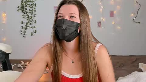 Vanessa online show from September 13, 4:15 pm