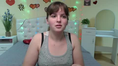 Snapshot of staceylex chatting on February 15, 6:33 am Stacey online show from February 15, 6:33 am