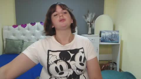 Snapshot of staceylex chatting on September 21, 5:50 am Stacey online show from September 21, 5:50 am