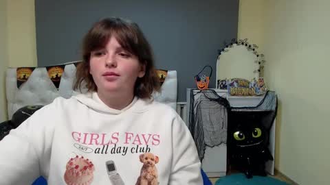 Snapshot of staceylex chatting on October 19, 8:38 am Stacey online show from October 19, 8:38 am