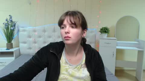 Snapshot of staceylex chatting on February 4, 6:36 am Stacey online show from February 4, 6:36 am
