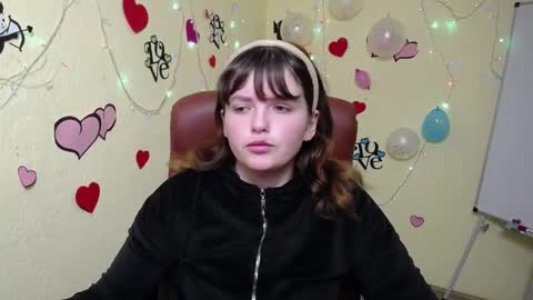 Snapshot of staceylex chatting on February 2, 6:15 am Stacey online show from February 2, 6:15 am