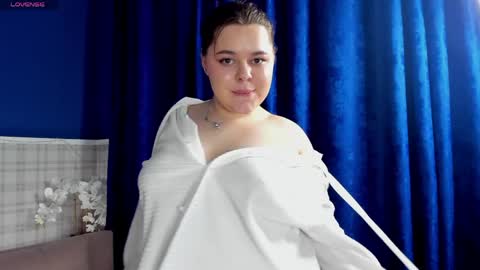 Stacy online show from May 8, 1:36 pm