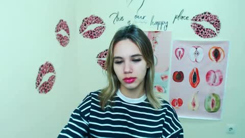 Stacy online show from December 8, 7:26 am