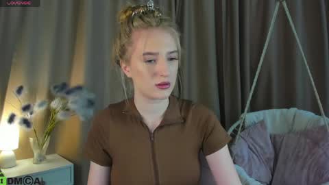 Stacy Mon Tue Wed Thu Fri Sun GMT GMT 3 1000am - 0400pm  online show from April 24, 9:34 am