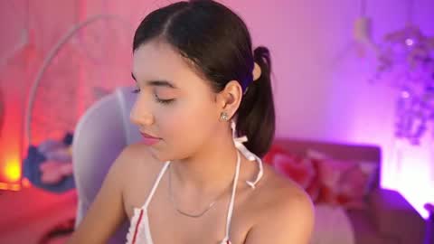 stacycooper_ online show from May 30, 7:21 pm