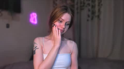 stacyloveforu online show from October 8, 10:30 am