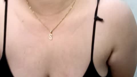 Stacy online show from December 19, 5:05 pm