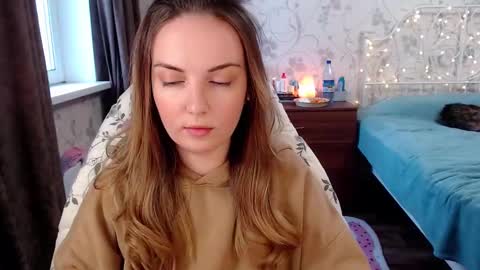 Alice online show from December 11, 8:04 am