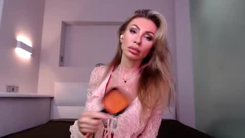 stefanie_eclipse online show from February 25, 10:14 am