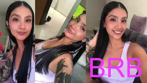 Im MiaIts my first day here  online show from April 18, 11:48 pm