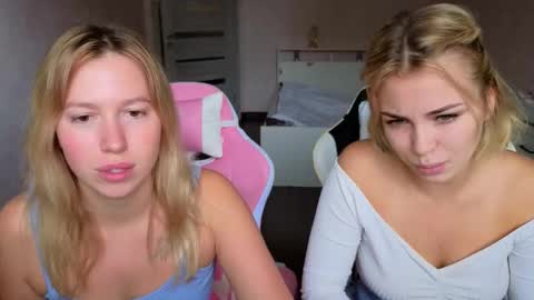 Stefany and Bettany online show from September 24, 12:04 pm