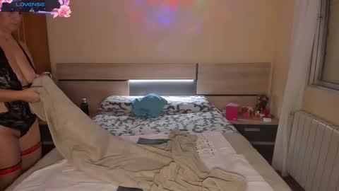 stefany online show from January 19, 5:25 am