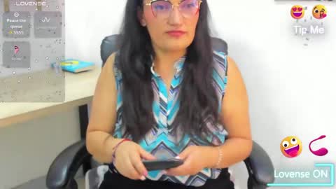 Stefy  online show from May 7, 8:01 pm